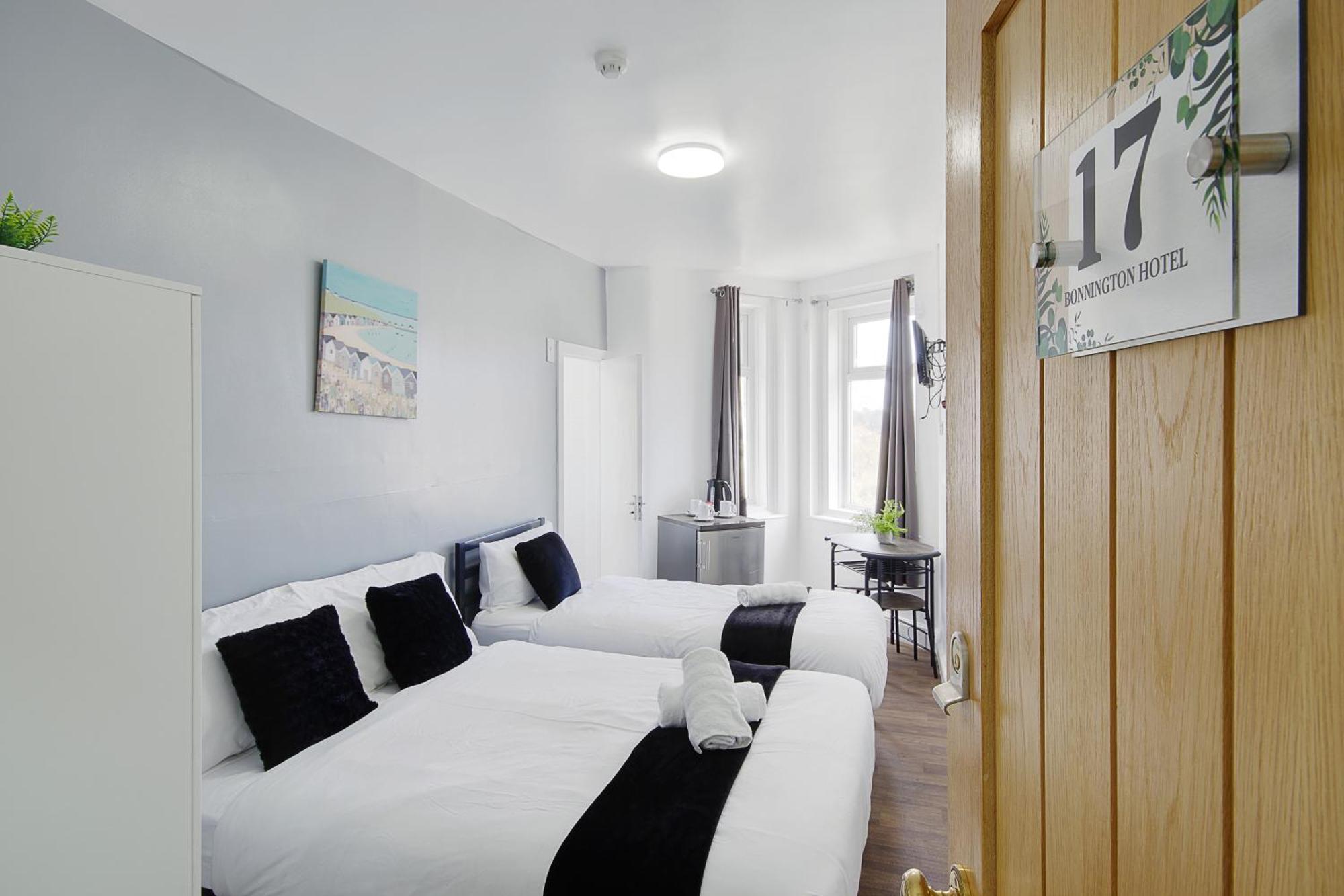 Hotel Azure Beach Bournemouth Exterior photo